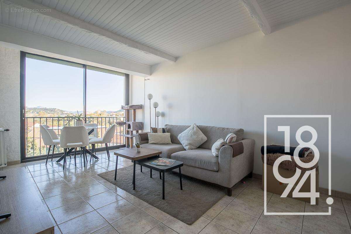 Vendu loué - duplex toit-terrasse avec parking secteur la pomme - photo 4