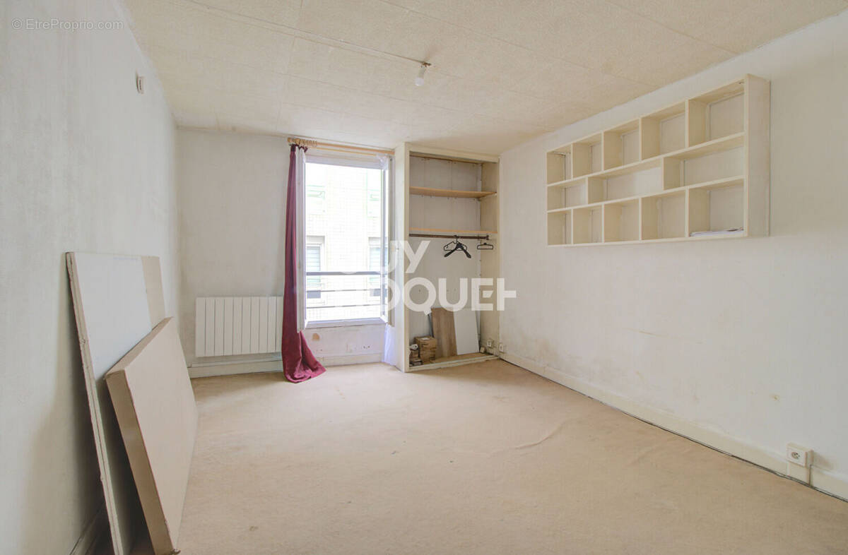 Appartement à PARIS-20E