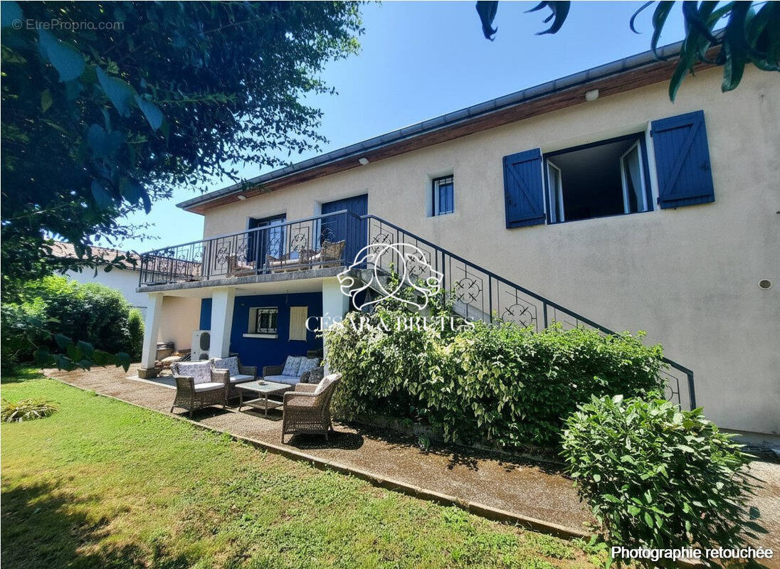 Maison à DECINES-CHARPIEU