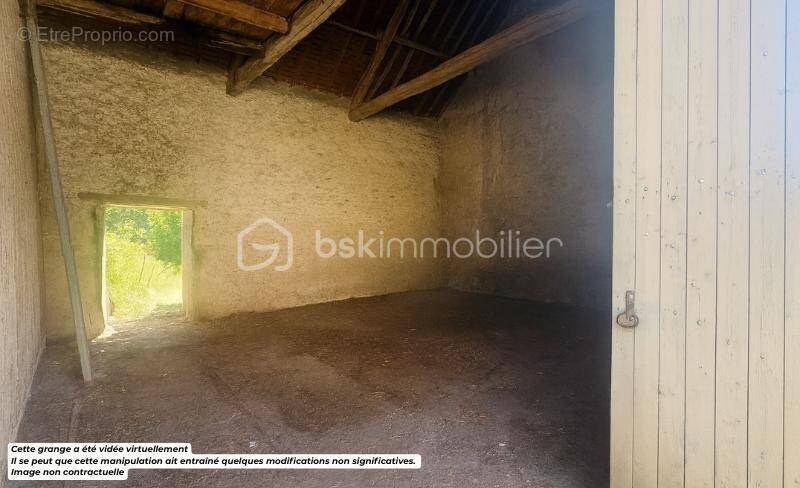 Maison à SAINT-PERAVY-LA-COLOMBE