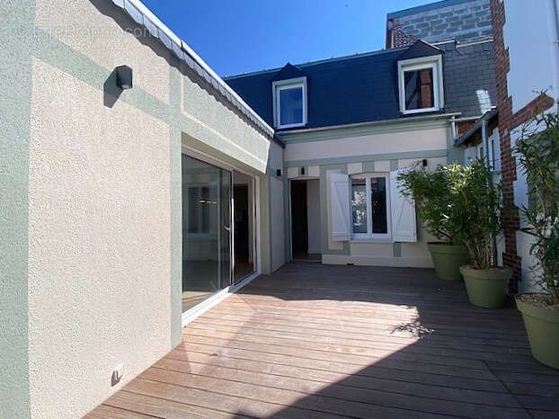 Maison à VILLERVILLE