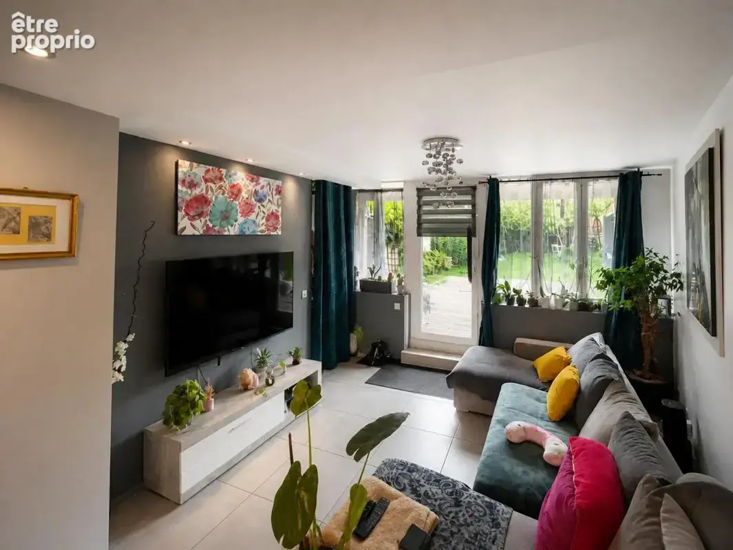 Maison de 5 pièces de 118 m² à Bourgoin-Jallieu - photo 3