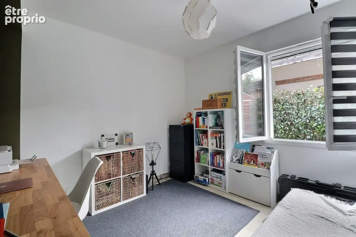 Maison contemporaine avec piscine. - photo 11