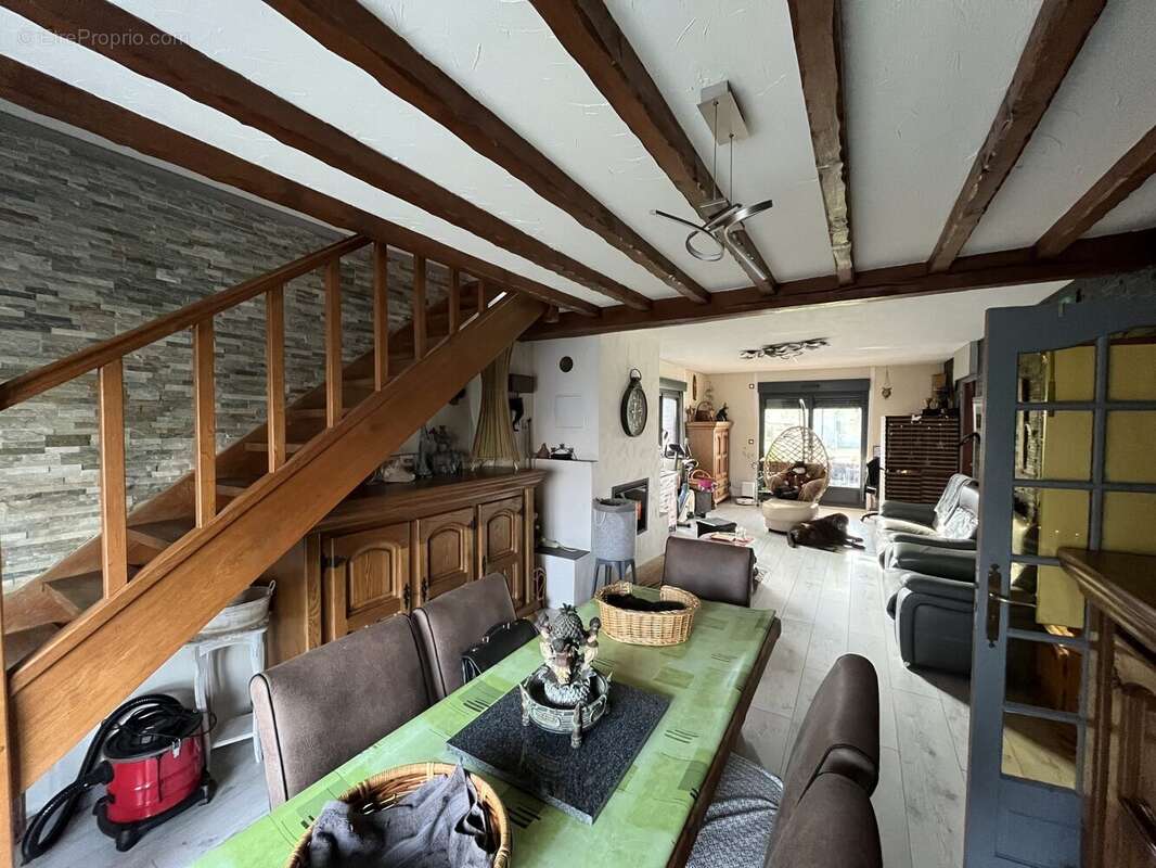 Maison à VENDEGIES-SUR-ECAILLON