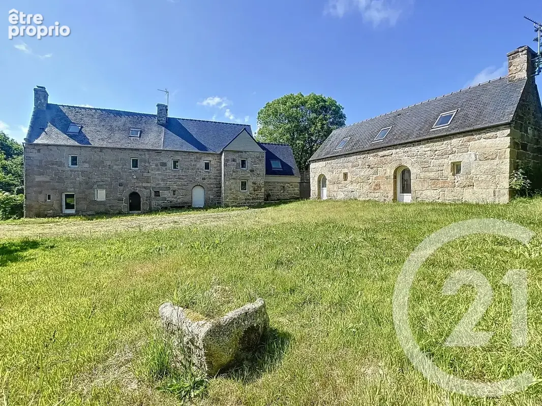 Maison 9 pièces 300 m² à vendre à Ploubezre (22300) - photo 2