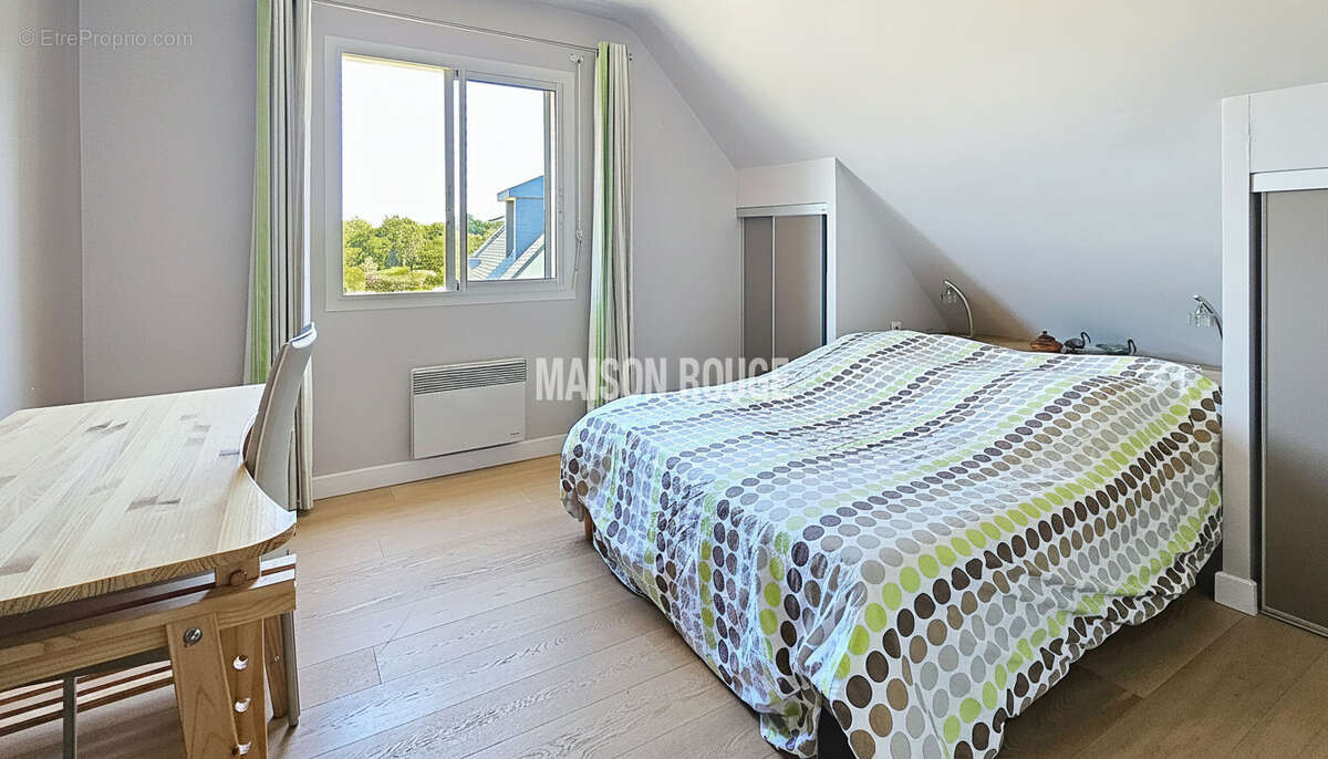 Vue sur le Golfe du Morbihan  Maison familiale avec piscine et 5 chambres - photo 10