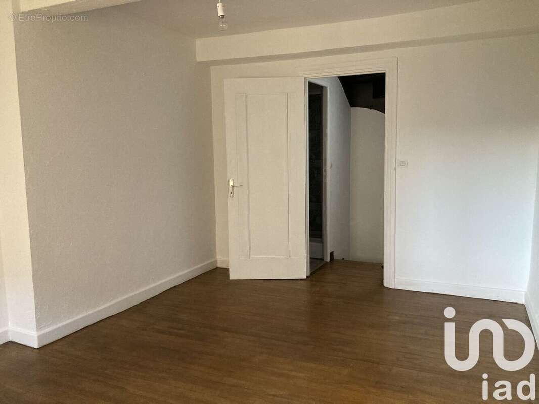 Photo 5 - Maison à PANISSIERES