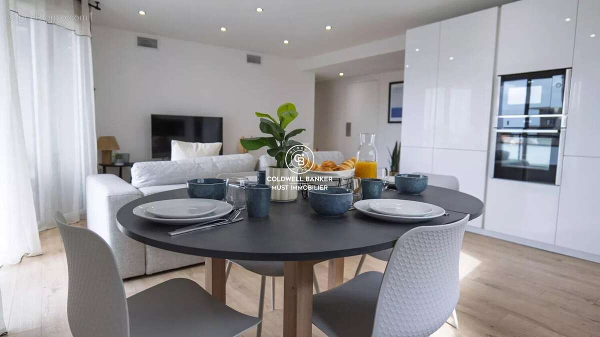 Canet plage: prestations contemporaines - photo 2
