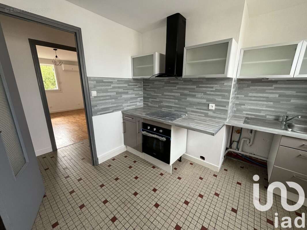 Photo 8 - Appartement à LIVRON-SUR-DROME