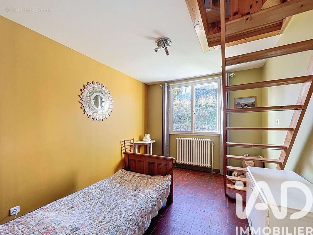 Photo 4 - Maison à SAINT-GERMAIN-LAPRADE