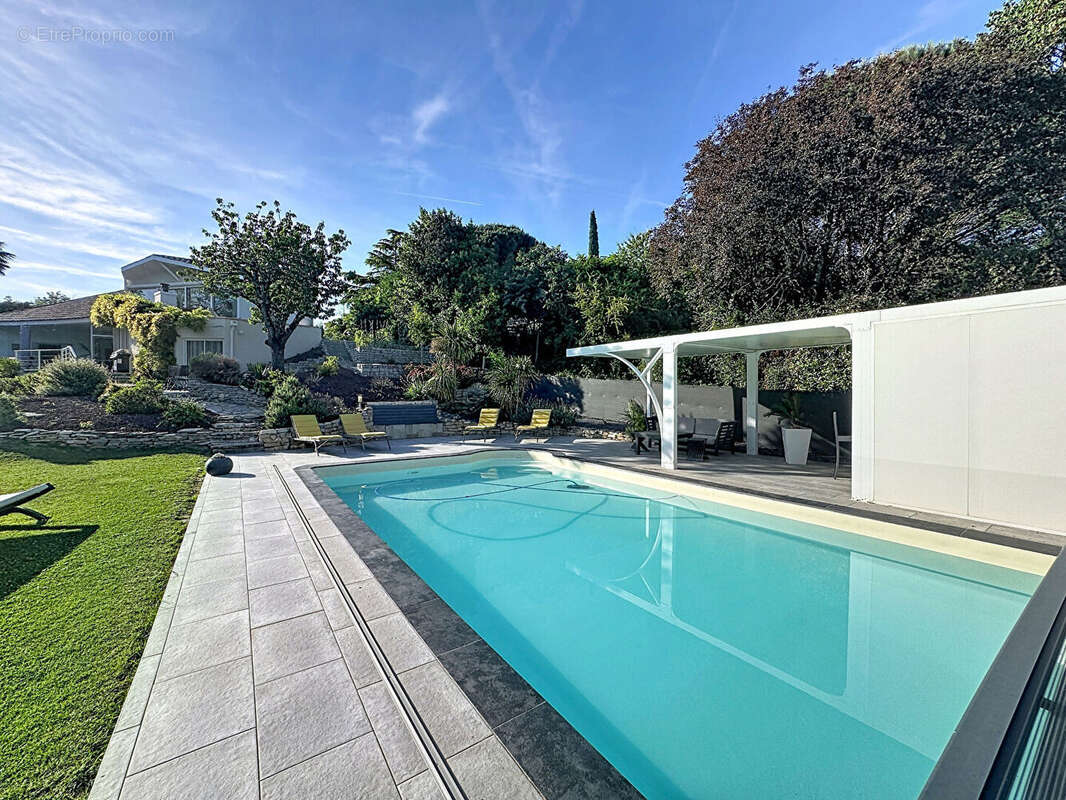 Maison à RAMONVILLE-SAINT-AGNE