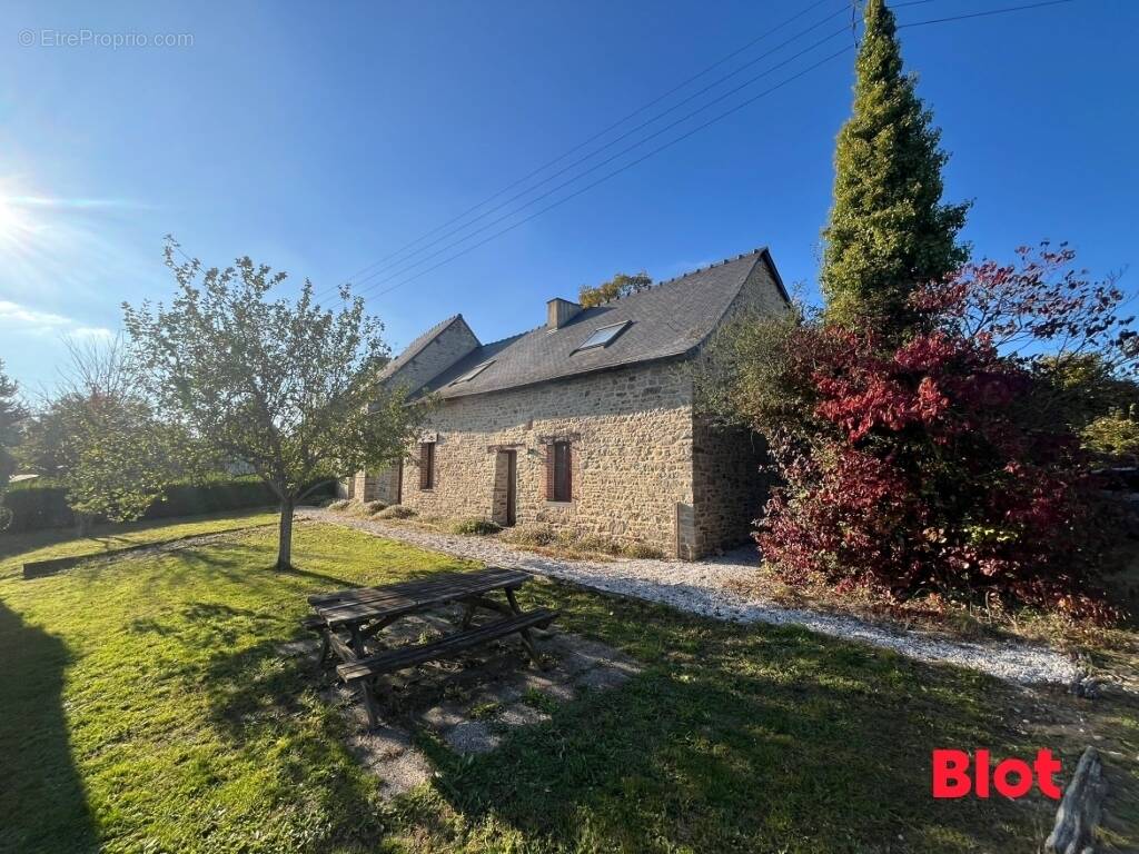 Maison à BAIN-DE-BRETAGNE
