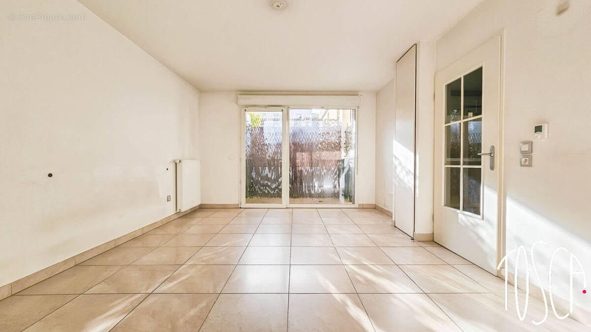 Appartement à THIAIS