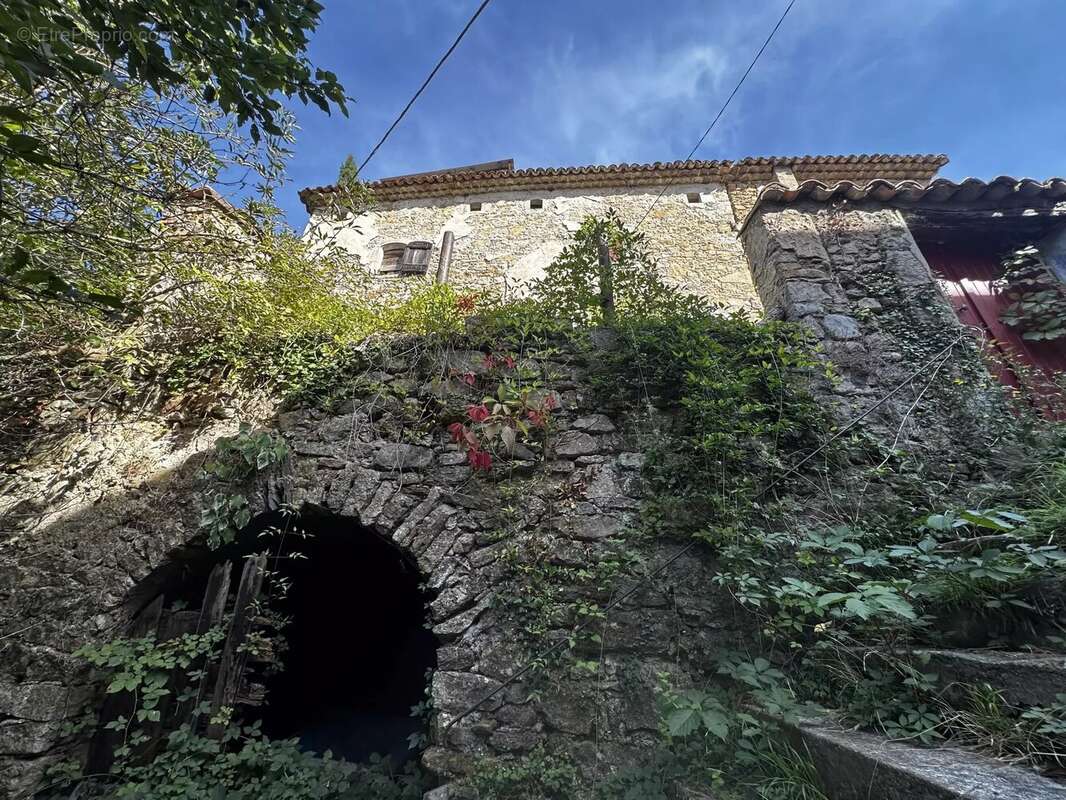 Appartement à SAINT-SEBASTIEN-D&#039;AIGREFEUILLE