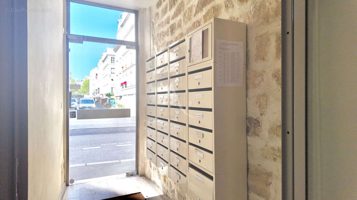 Appartement à PARIS-7E