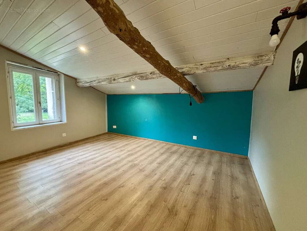 Maison à SAINT-FLORET