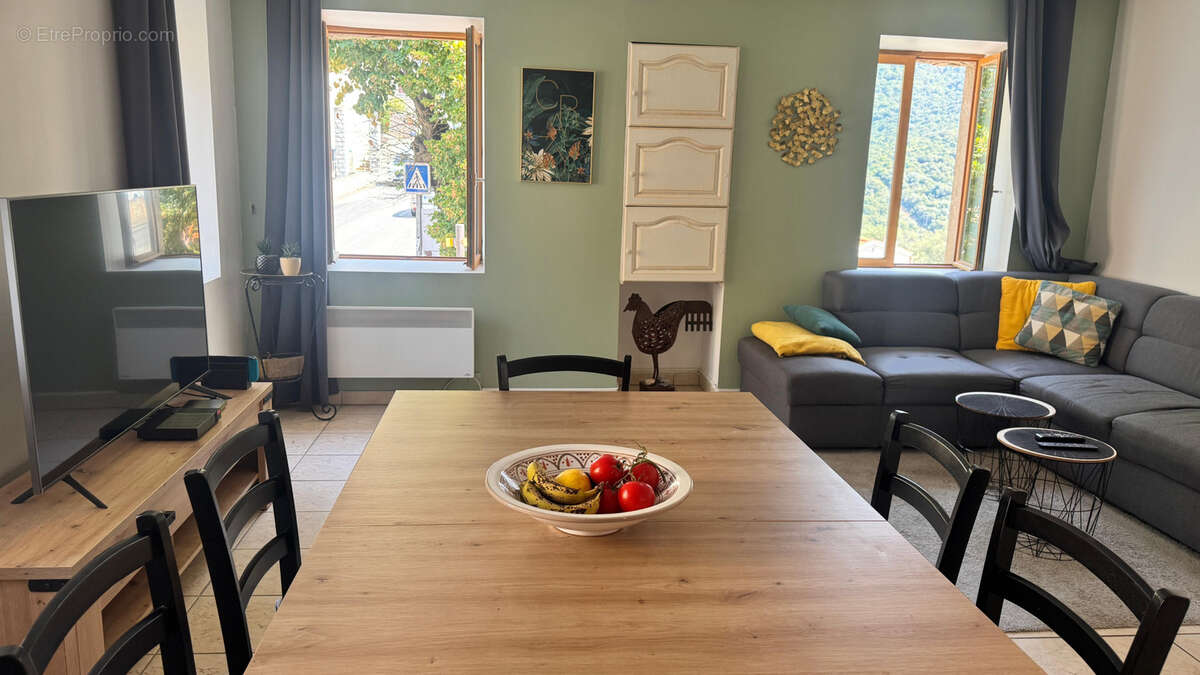 Appartement à OLMETO