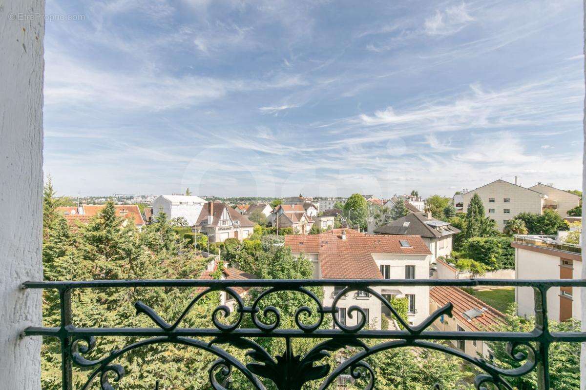 Appartement à LE PERREUX-SUR-MARNE