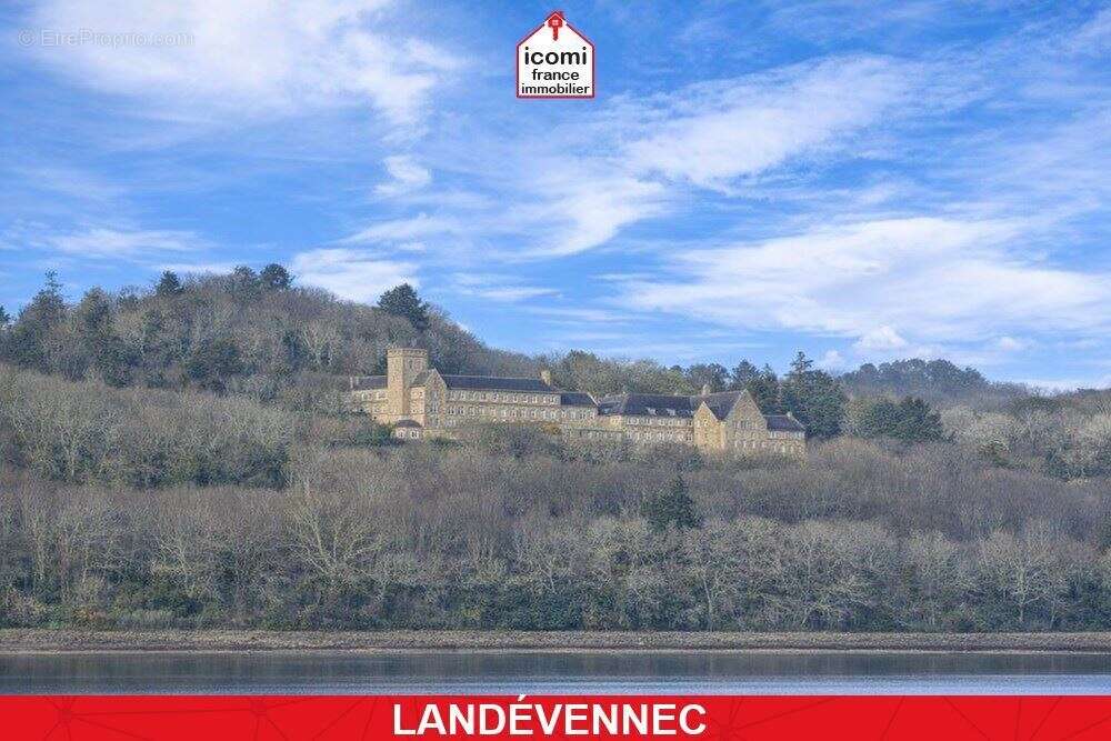 Maison à LANDEVENNEC