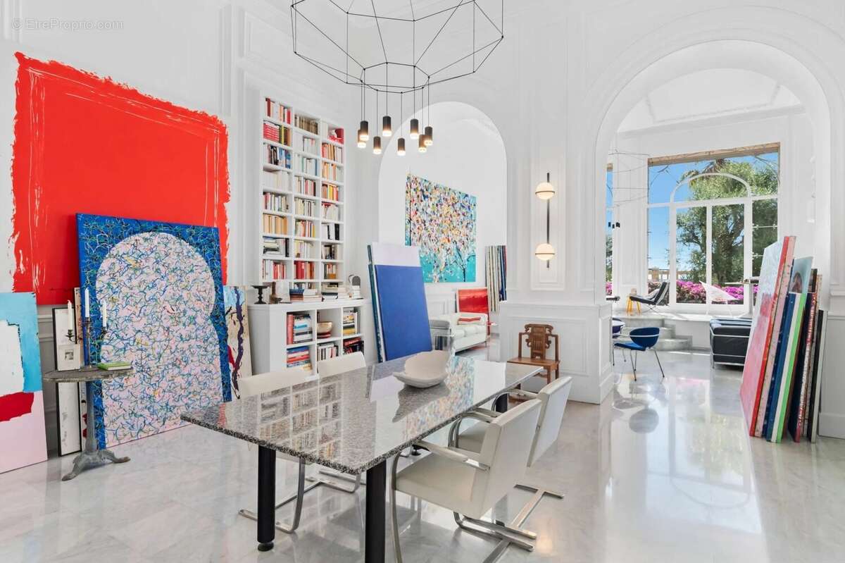 Proche mer - batisse historique - appartement de 245m² - parking collectif - photo 7