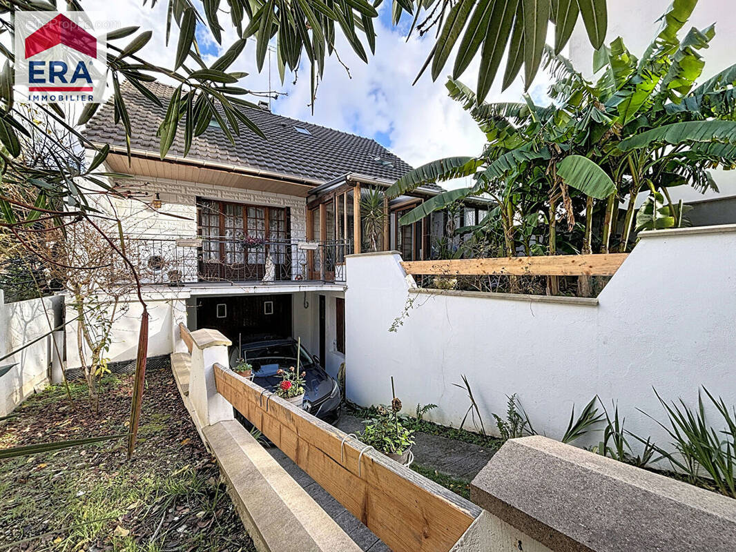 Maison à VITRY-SUR-SEINE