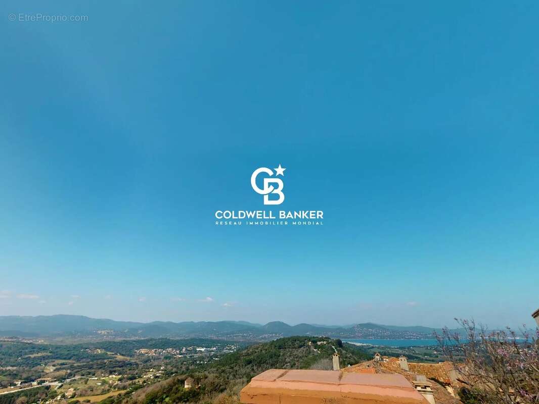 Appartement à GASSIN