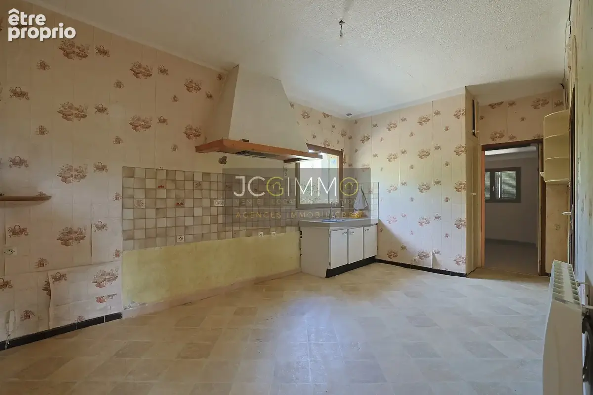 Maison 117m2   carnoules centre - photo 5