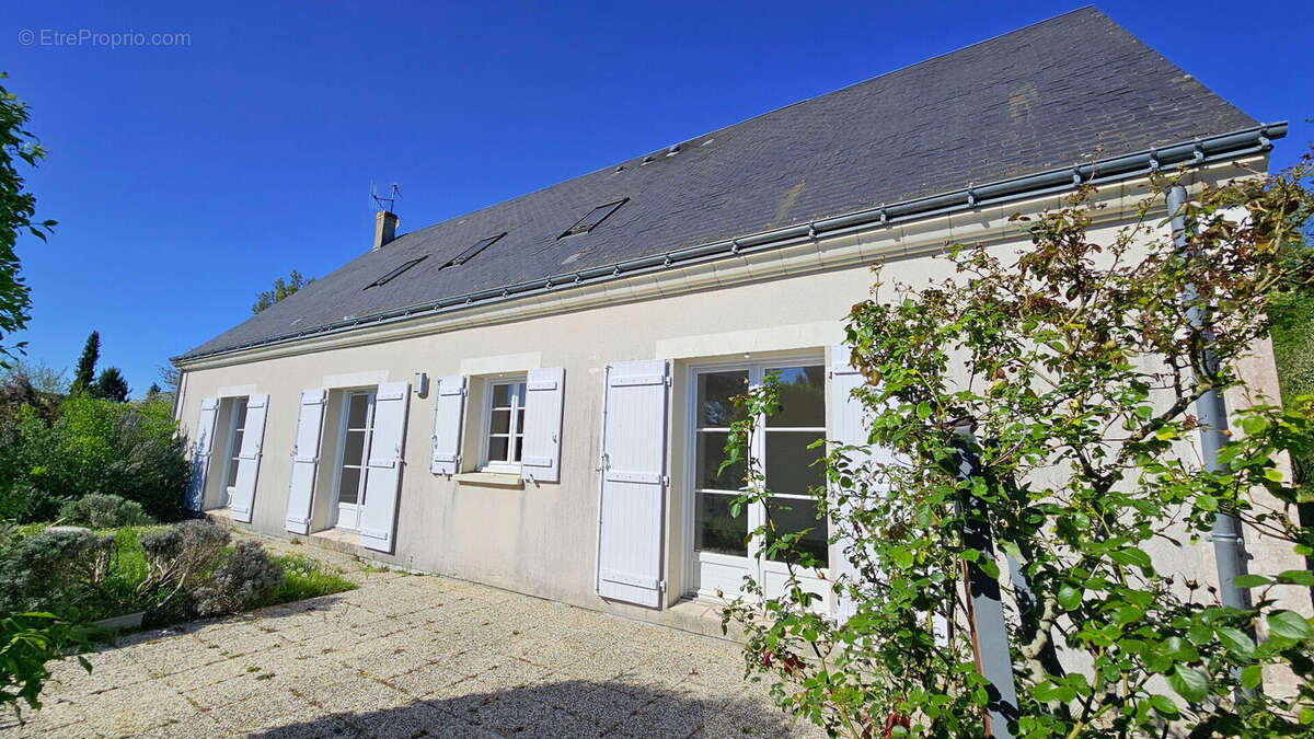 Maison à SAINT-CYR-SUR-LOIRE