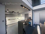 Autre à SAINT-ETIENNE