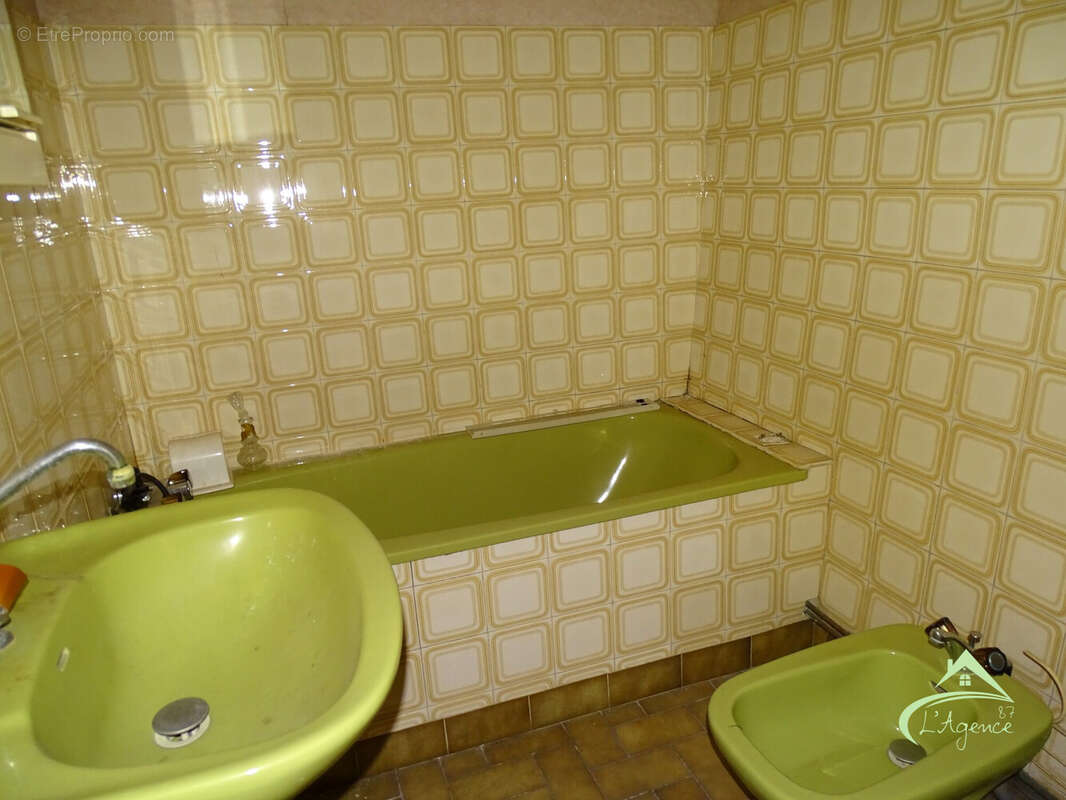 Maison à SAILLAT-SUR-VIENNE