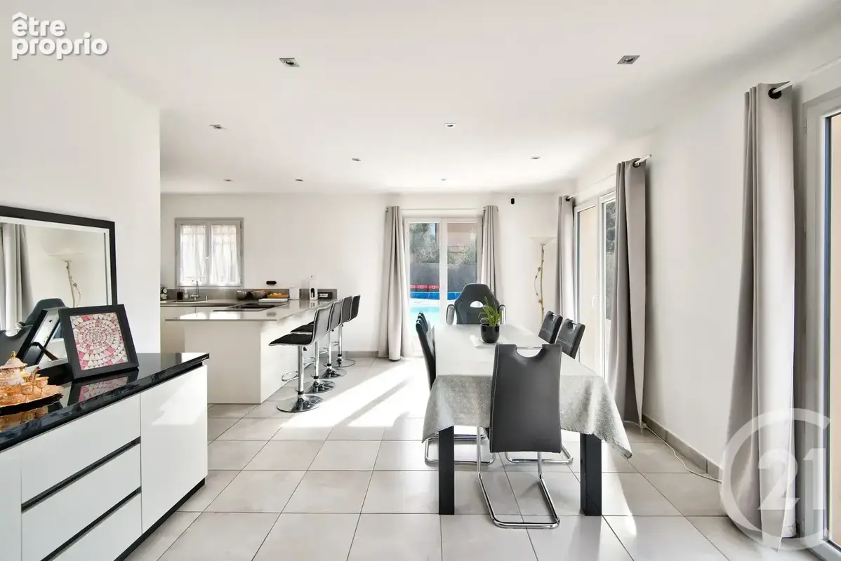 Maison 4 pièces 108 m² à vendre à Aspremont (06790) - photo 6