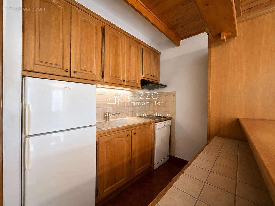 Chamonix   les planards  52 m2   deux balcons   vues mont-blanc - photo 4