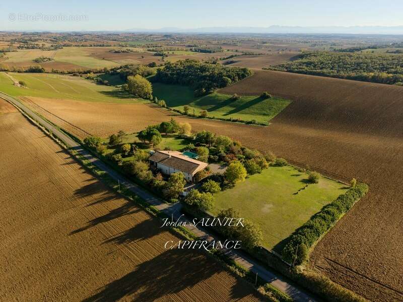 Maison à VILLEFRANCHE-DE-LAURAGAIS
