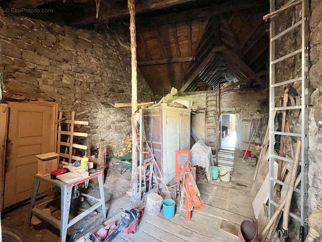 Maison à LES LAUBIES