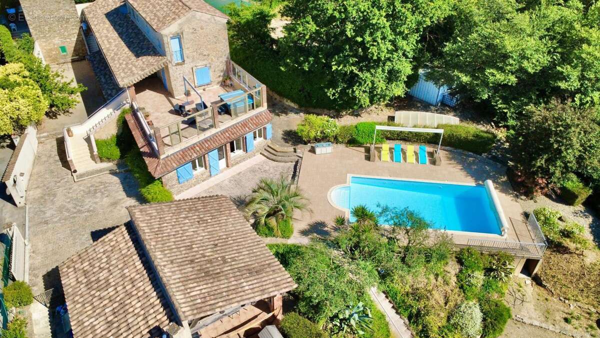 Maison à MONTEILS