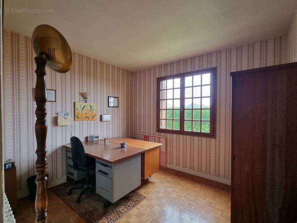 Maison à COURTACON