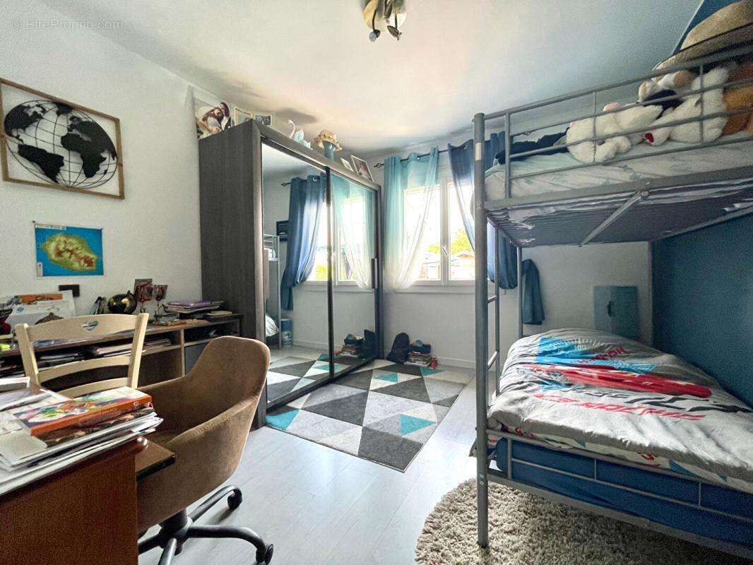 Maison à SAINT-JEAN-D&#039;ILLAC