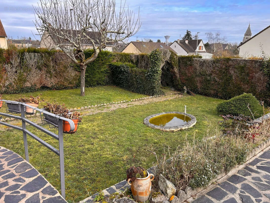 Maison à SAINT-MARCEL