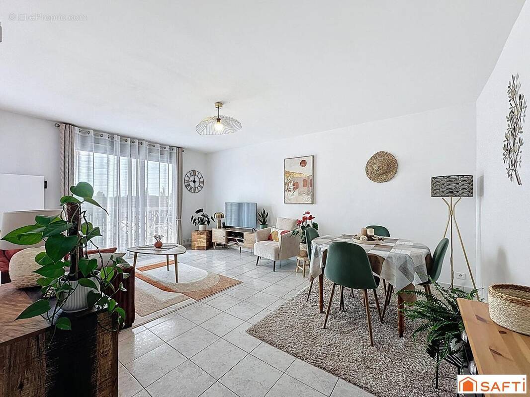 Photo 1 - Appartement à SENS