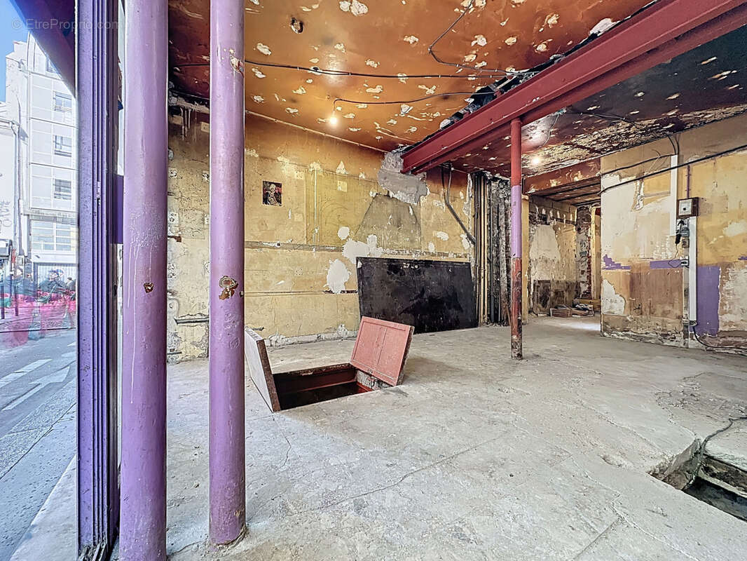 Commerce à PARIS-11E