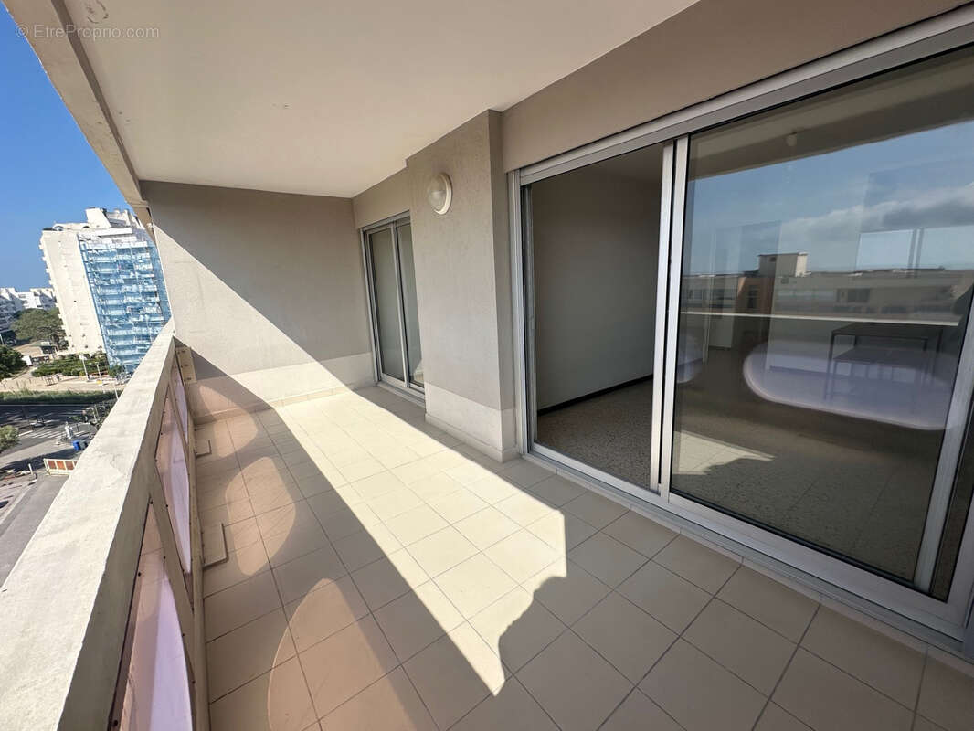 Appartement à CANDILLARGUES