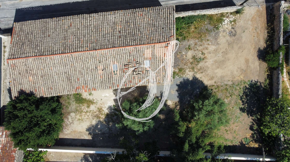 Chai à réhabiliter sur 800 m2 de terrain au coeur de Pignan - photo 13