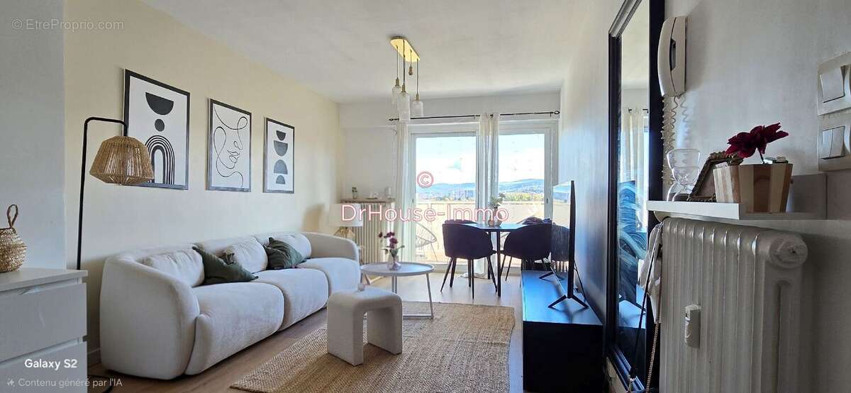 Appartement à FRAISSES