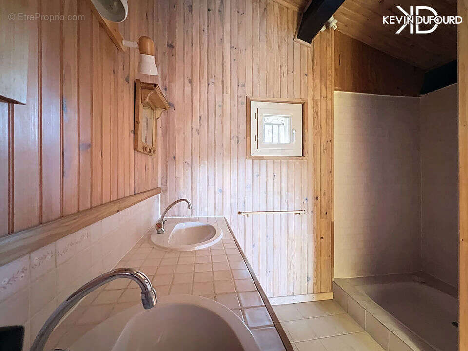 Maison à UCEL