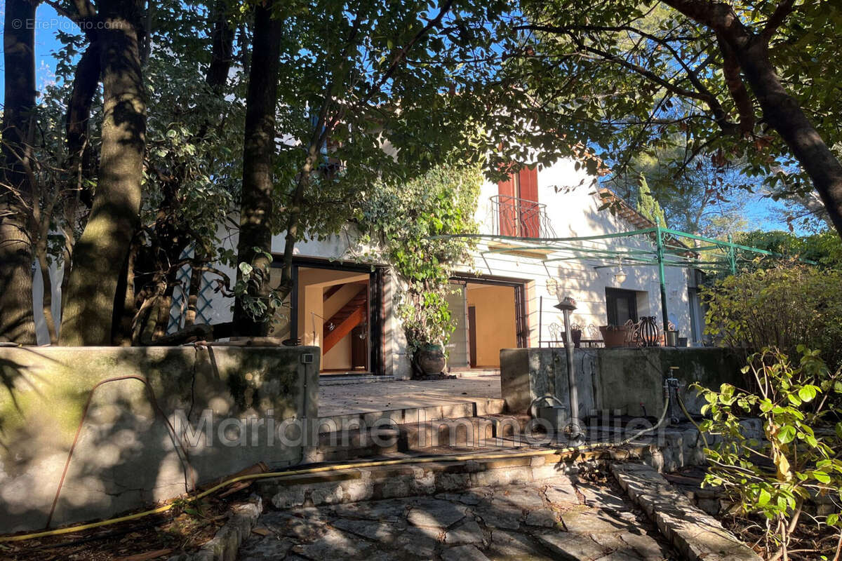 Maison à CASTELNAU-LE-LEZ