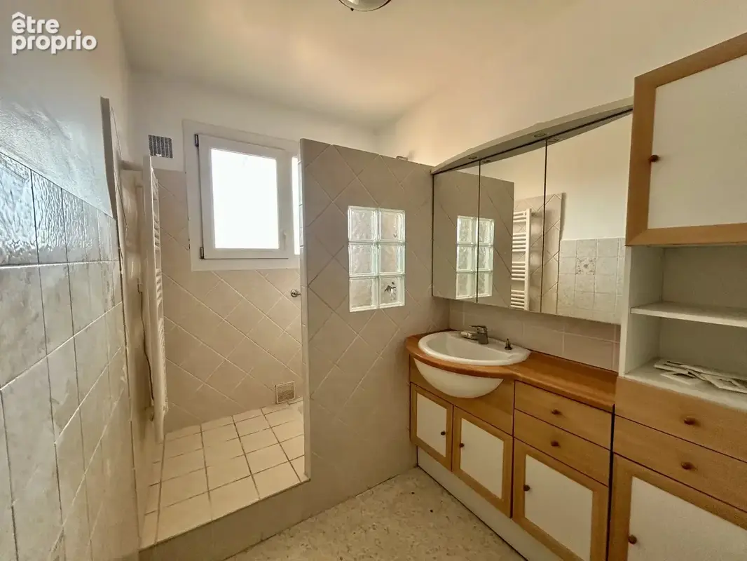 Appartement T3/4 proche des plages - photo 6