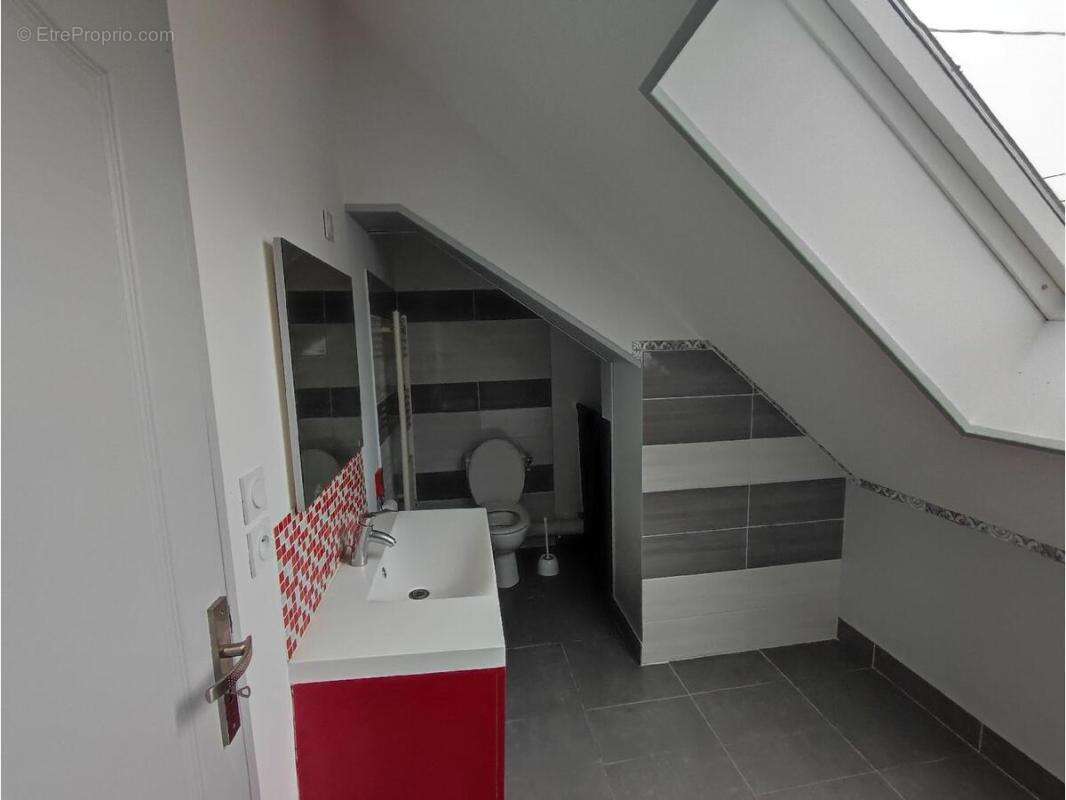 Maison 125 m² à Gesnes-Le-Gandelin  - photo 16