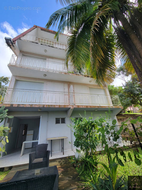 Appartement à LES TROIS-ILETS