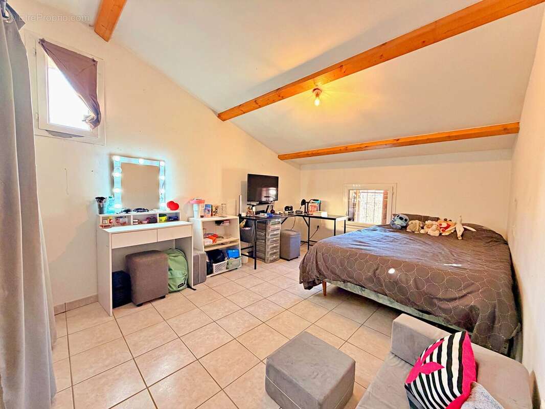 Chambre 3 - Maison à SAINT-MARCEL-D&#039;ARDECHE