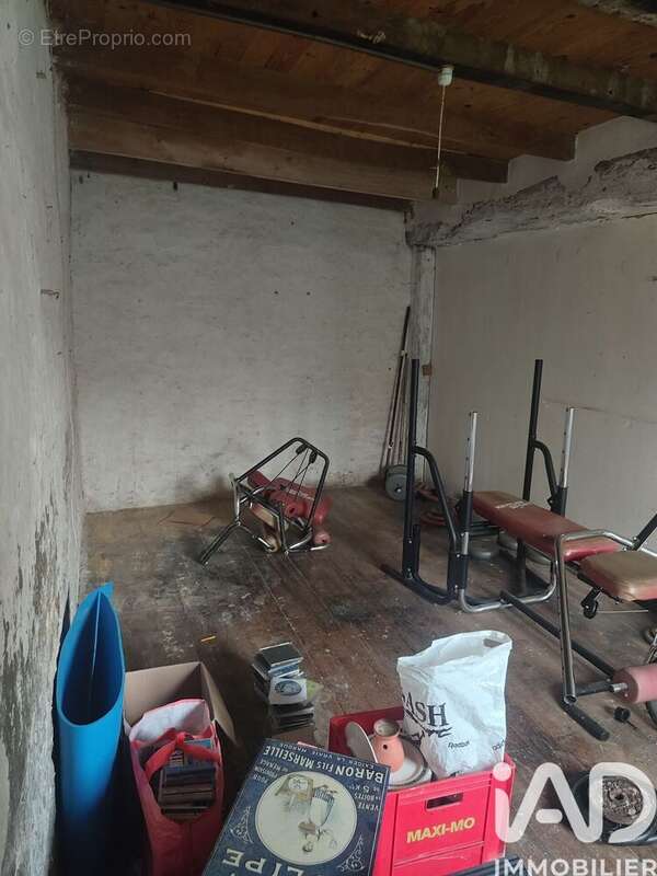 Maison 80 m² à Saleignes  - photo 6